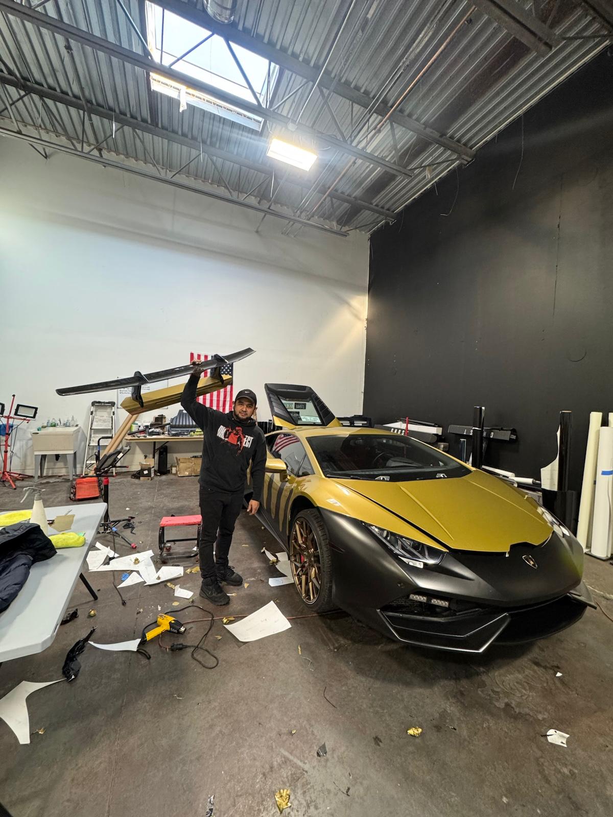 Vinyl wrap sin burbujas en superdeportivo